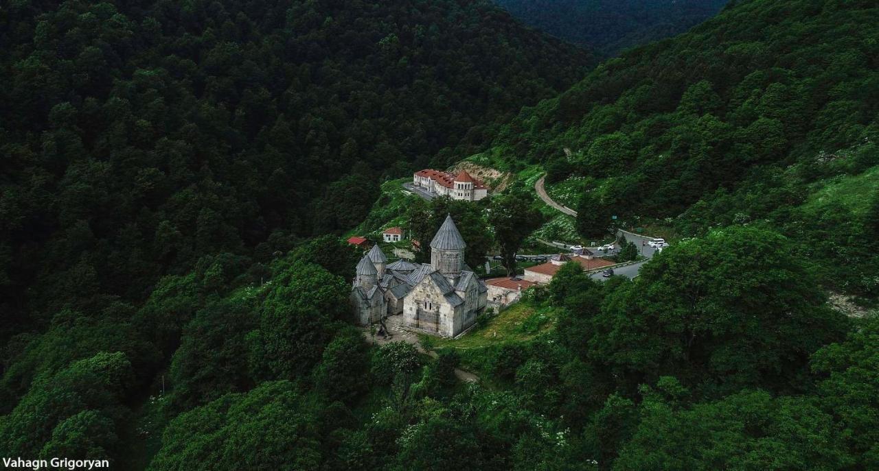 Hotel Vanatun, Haghartsin Monastery Teghut Exteriör bild